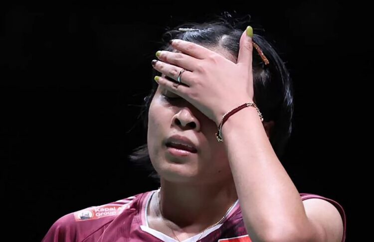 RUNNER UP— Gregoria Mariska menjadi runner-up Kumamoto Masters 2025 usai kalah dari Ratchanok Intanon.