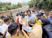 Andre Rosiade Tinjau Lokasi Jembatan Putus Malalak, Dorong Percepatan Perbaikan Infrastruktur Pascabanjir Bandang