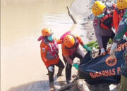 3 Hari Hilang Terseret Arus Sungai, Erik Tewas Mengapung di Batang Hari