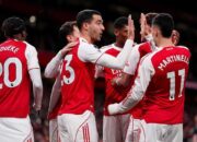 Arsenal Bekuk Brentford 2 Gol Tanpa Balas, Kokohkan Posisi Puncak Klasemen Sementara di Premier League