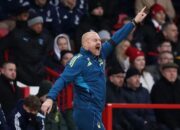 Pelatih Nottingham Forest Kecam Wasit Usai Kalah dari Manchester City