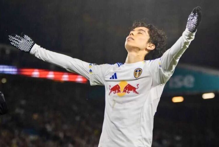 Liverpool Kembali Gagal Menang, Leeds Curi Poin di Detik Terakhir! 1 TAHAN IMBANG— Ao Tanaka gagalkan kemenangan Liverpool setelah golnya di detik-detik akhir pertandingan memaksa skor menjadi imbang 3-3.