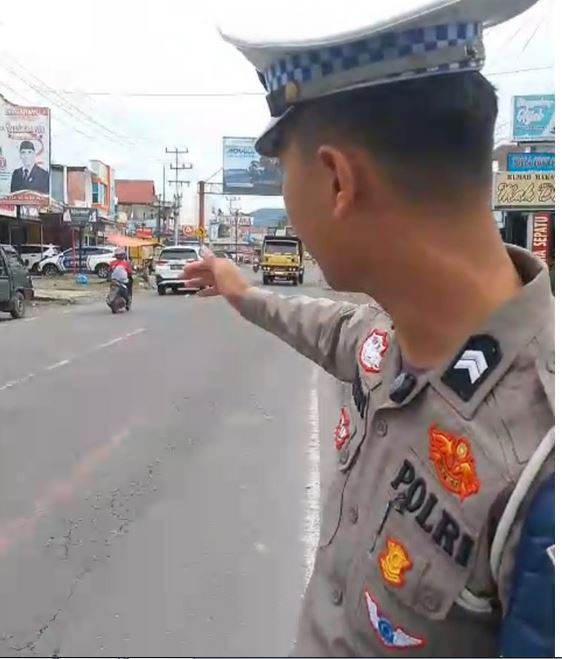 LAKA LANTAS— Sepanjang Januari hingga akhir Desember 2025, jajaran Polres Pasbar mencatat terjadi 349 kasus laka lantas. Dari jumlah tersebut, 46 orang dilaporkan meninggal dunia akibat kecelakaan.