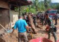 Material Banjir di Guo Lubuk Tempurung Dibersihkan, Warga Merasa Aman 6 Material Banjir di Guo Lubuk Tempurung Dibersihkan, Warga Merasa Aman