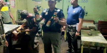 Live Music dan Minuman Beralkohol Dijual Bebas di Atom Center, Satpol PP Amankan Belasan Botol Minol 13 Live Music dan Minuman Beralkohol Dijual Bebas di Atom Center, Satpol PP Amankan Belasan Botol Minol