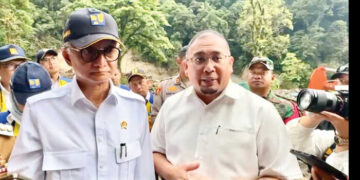 Andre Rosiade: Menteri PU Ajukan Rp13,52 Triliun Dana Rehab Rekon Sumbar ke Presiden 13 Andre Rosiade: Menteri PU Ajukan Rp13,52 Triliun Dana Rehab Rekon Sumbar ke Presiden
