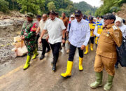 Andre Rosiade dan Menteri PU Dody Hanggodo Tinjau Perbaikan Jalur Lembah Anai, Jalan Tol dan Terowongan jadi Solusi