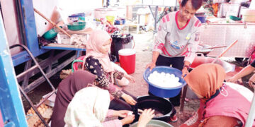 BNPB Pastikan Kebutuhan Logistik dan Layanan Dapur Umum di Palembayan Kabupaten Agam Terpenuhi 13 BNPB Pastikan Kebutuhan Logistik dan Layanan Dapur Umum di Palembayan Kabupaten Agam Terpenuhi
