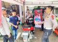 SERVIS GRATIS— Polres Agam bersama Ditlantas Polda Sumbar menggandeng Honda menggelar layanan servis gratis bagi kendaraan roda dua merek Honda milik warga terdampak bencana banjir.