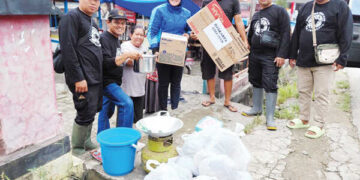 Tak Sekadar Memberitakan, Wartawan Bukittinggi Bergerak Bantu Korban Bencana