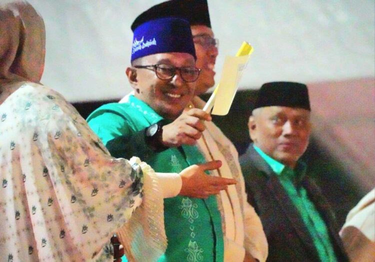 Tanah Datar Optimis Juara Umum MTQ Nasional Tingkat Sumbar 1 HADIRI PEMBUKAAN MTQ— Bupati Tanah Datar Eka Putra bersama Wakil Bupati Ahmad Fadly, menghadiri pembukaan MTQ Nasional ke 41 tingkat provinsi Sumatera Barat yang resmi dibuka Gubernur Mahyeldi Ansharullah, di Kota Bukittinggi.