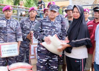 Dankodaeral IISerahkan Bantuan pada Korban Bencana