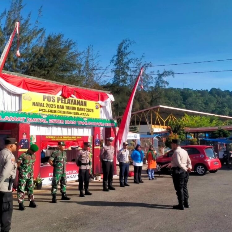 POS PENGAMANAN— Tim gabungan Polri, TNI, Sat Pol PP dan Damkar, Dishub, dan Dinkes sudah menyiapkan pos pengamanan di kawasan wisata Mandeh, Kecamatan Koo XI Tarusan, dan kawasan wisata Pantai Carocok Painan .