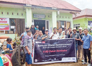 Honda Hayati Salurkan 500 Paket Sembako untuk Korban Banjir dan Longsor di Palembayan