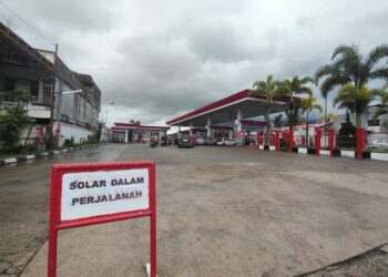 Distribusi BBM Pascabanjir Tersendat, Pengamat Ingatkan Risiko Spekulan dan Penimbunan