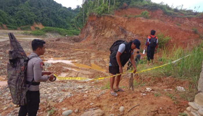 Satgas Anti Illegal Mining Polres Solok Selatan Tutup Lokasi Diduga PETI di Sangir Batanghari