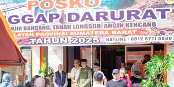 Jangan Menumpuk di Posko, Gubernur Instruksikan Seluruh OPD Ikut Distribusikan Bantuan 13 Jangan Menumpuk di Posko, Gubernur Instruksikan Seluruh OPD Ikut Distribusikan Bantuan