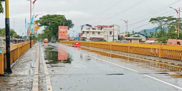 Dinas PUPR Pastikan Jembatan Muaro Penjalinan Aman Dilalui Kendaraan 13 Dinas PUPR Pastikan Jembatan Muaro Penjalinan Aman Dilalui Kendaraan