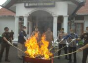 Kasus Narkoba Meningkat, Kejari Musnahkan BB