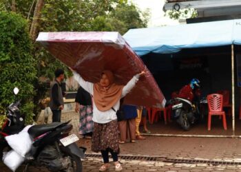 Kemensos RI Salurkan 144 Paket LDP dan Fasilitasi Trauma Healing