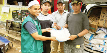 Ketua DPRD Agam Kunjungi Posko Basarnas di Malalak, Soroti Kebutuhan Eskavator Mini untuk Pembersihan Material Longsor 9 Ketua DPRD Agam Kunjungi Posko Basarnas di Malalak, Soroti Kebutuhan Eskavator Mini untuk Pembersihan Material Longsor