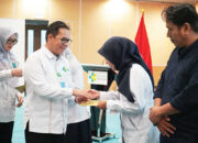 RSUP Dr. M. Djamil Tunjukkan Kepedulian, Salurkan Bantuan bagi 149 Pegawai Terdampak Banjir Bandang