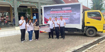 Bantu Korban Terdampak Bencana di Pauh, PT Menara Agung Serahkan 500 Kg Beras dan 100 Dus Mie Instan 9 Bantu Korban Terdampak Bencana di Pauh, PT Menara Agung Serahkan 500 Kg Beras dan 100 Dus Mie Instan