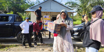 Delapan Nagari di Empat Kecamatan Terdampak Banjir dan Longsor, Pemkab Pasbar Salurkan 4,3 Ton Lebih Bantuan Pangan 9 Delapan Nagari di Empat Kecamatan Terdampak Banjir dan Longsor, Pemkab Pasbar Salurkan 4,3 Ton Lebih Bantuan Pangan