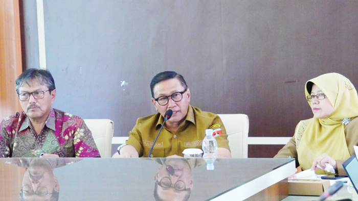 FGD— Pemerintah Kota Bukittinggi gelar FGD program Surau Gemilang. Kegiatan ini berlangsung di ruang rapat balaikota, Selasa (23/12).