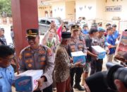 Kolaborasi Polres Sijunjung, KNPI dan Mahasiswa, Kirimkan Bantuan ke Dua Daerah Terdampak Bencana Banjir dan Longsor
