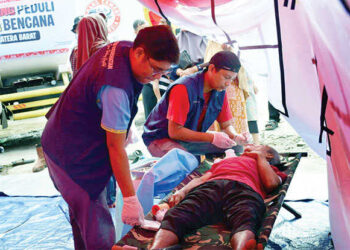 Dapatkan Pelayanan Kesehatan, Posko Semen Padang Peduli Didatangi Korban Banjir Bandang Palembayan