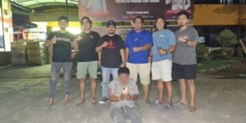 Datang untuk Berbelanja, AM Gasak Ponsel Pemilik Warung