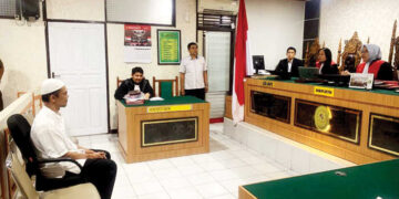 Kurir 7 Kg Sabu Divonis Seumur Hidup, JPU Ajukan Banding 13 Kurir 7 Kg Sabu Divonis Seumur Hidup, JPU Ajukan Banding