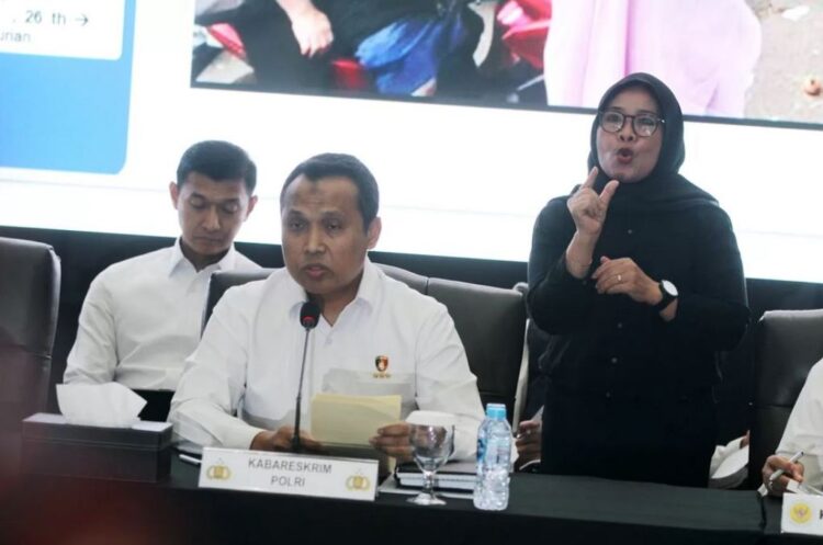 Tak Hanya Tersangka Terorisme, Densus 88 Tangani Anak Terpapar Neo-Nazi dan White Supremacy 1 RILIS AKHIR TAHUN— Kabareskrim Polri Komjen Pol Syahardiantono, dalam Rilis Akhir Tahun di Mabes Polri, Jakarta Selatan (Jaksel), pada Selasa (30/12).