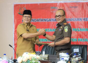 Kejari dan Pemkab Pasaman, Teken Kerja Sama Pidana Kerja Sosial