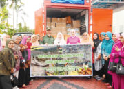 Mahyeldi dan Ummi Kirim 2,5 Ton Rendang untuk Korban Bencana Sumatera, Inisiatif TP PKK, BKOW dan DWP