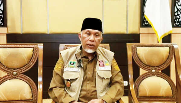 Update Sementara Jumlah Korban Akibat Bencana Hidrometeorologi di Sumbar, Meninggal Dunia 234, Hilang 95, 113 Luka-Luka serta 24.049 Mengungsi, Pemprov Sumbar Perpanjang Masa Tanggap Darurat Hingga 22 Desember 1 Mahyeldi Ansharullah
Gubernur Sumbar