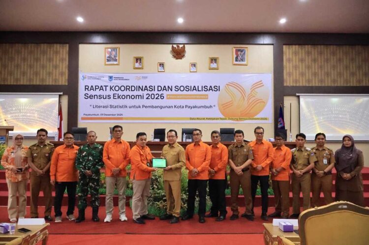Sensus Ekonomi 2026 jadi Dasar Kebijakan Pembangunan Payakumbuh 1 RAKOR SENSUS EKONOMI— Wali Kota Payakumbuh Zulmaeta, membuka kegiatan Rakor Sensus Ekonomi 2026, di Aula Ngalau, Balai Kota Payakumbuh, Selasa (9/12).