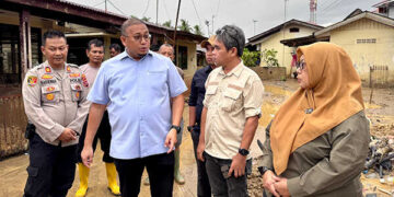 Andre Rosiade Perbaiki Rumah Dinas Personel Polsek Pauh yang Rusak karena Banjir Bandang