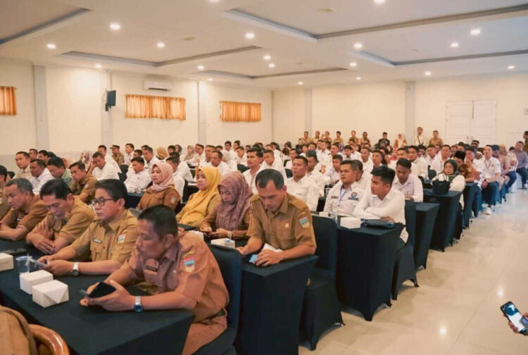 243 Wali Jorong di Solsel Ditempa, Wujudkan Pemerintahan yang Tanggap dan Tangguh 1 IKUTI PELATIHAN—Sebanyak 243 Wali Jorong se-Kabupaten Solok Selatan ikuti pelatihan dan pembekalan.