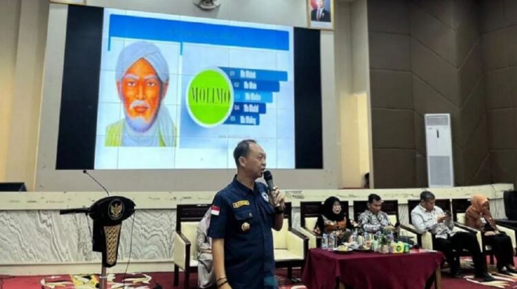 SOSIALISASI ANTI NARKOBA— Kepala BNN Kota Sawahlunto Bagus Wicaksono memberikan materi saat sosialisasi anti narkoba dan memperkuat strategi mitigasi dan rehabilitasi penyalahgunaan narkotika melalui pendekatan intervensi berbasis masyarakat dan rehabilitasi rawat jalan medis.