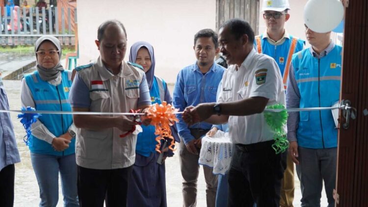 PLN & Rakyat Dorong Inovasi Hijau: TJSL PLN UID Sumbar Resmikan Workshop Konversi Motor Listrik Pertama di Sumatera Barat 1 dwda