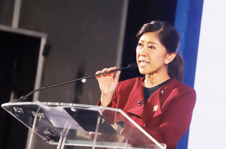 Menteri Komunikasi dan Digital (Menkomdigi) 
Meutya Hafid.