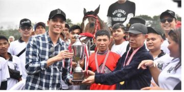 Bank Nagari Sawahlunto Derby 2025, Wako dan Wawako Serahkan Hadiah Pacu Kuda