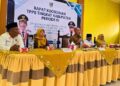 RAKOR TPPS — Staf Ahli Bidang Kemasyarakatan dan SDM Dr. Novirman menghadiri Rapat Koordinasi Tingkat Kabupaten tentang Konvergensi Percepatan Penurunan Stunting Kabupaten Solok Selatan Periode IV Tahun 2025 di Gedung Nasional Sangir.