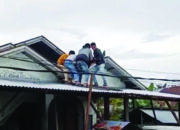 Perbaiki Talang Air di Atap Rumah, Pekerja Bangunan Tewas Tersengat Listrik