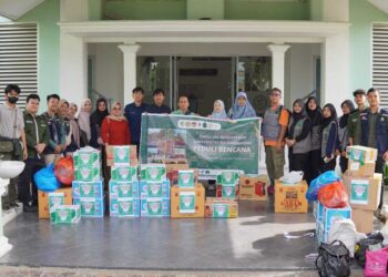 PENGUATAN PERAN— Universitas Baiturrahmah (UNBRAH) menegaskan komitmennya dalam membantu masyarakat Sumatera Barat yang terdampak bencana banjir dan longsor melalui penguatan peran Lembaga Penelitian dan Pengabdian kepada Masyarakat (LPPM).