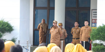 ARAHAN—Wako Yota Balad saat berikan arahan pada apel gabungan PNS di awal tahun 2026.