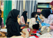 Cegah Karies Sejak Dini, Anak Panti Asuhan Aisyiyah Padang  dengan Aplikasi Topikal Fluoride