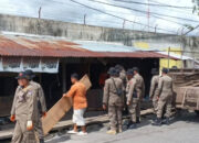 Satpol PP Bongkar 5 Bangli di Simpang Alai